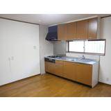 Kitchen. Spacious kitchen