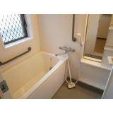 Bath. Happy bus ・ Restroom