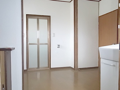 Other room space. DK4 Pledge