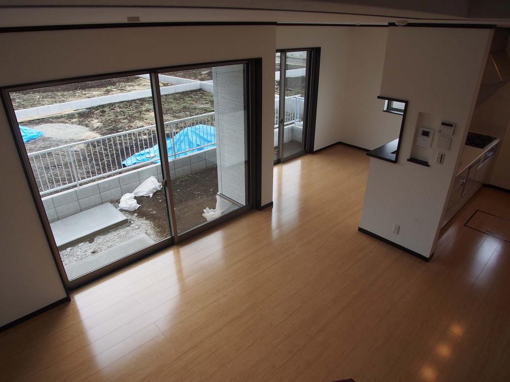 Living. Face-to-face kitchen also bouncy conversation of family living