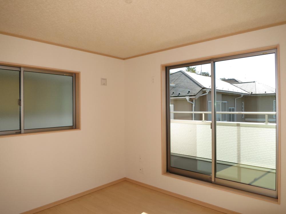 Non-living room. Local (11 May 2013) Shooting