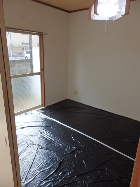 Living and room. Japanese-style room TatamiCho Kawasumi during curing