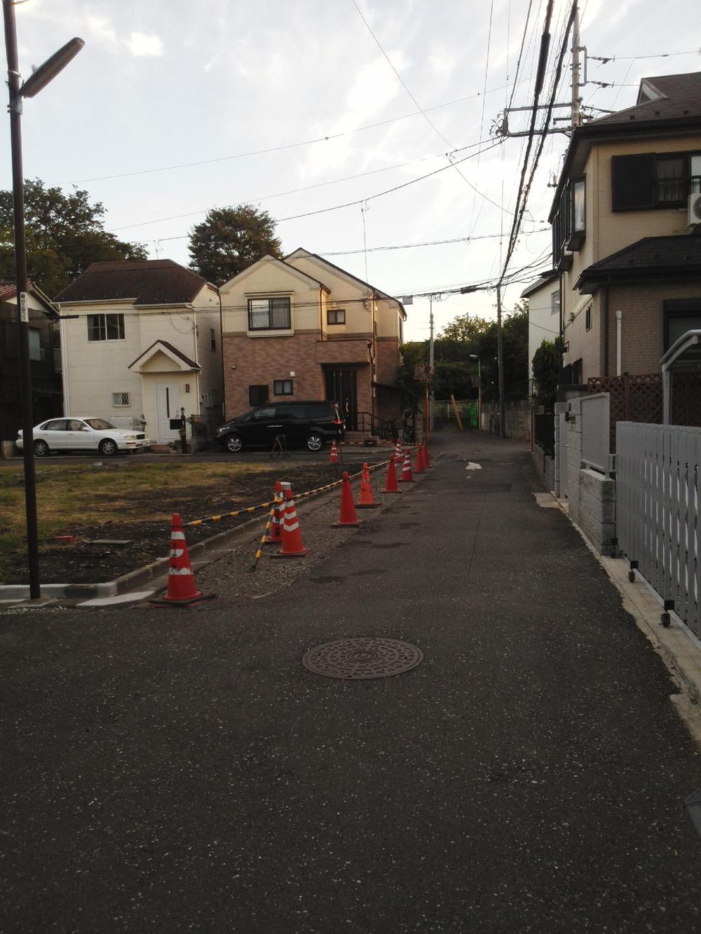 Local photos, including front road. Local (September 2013) Shooting