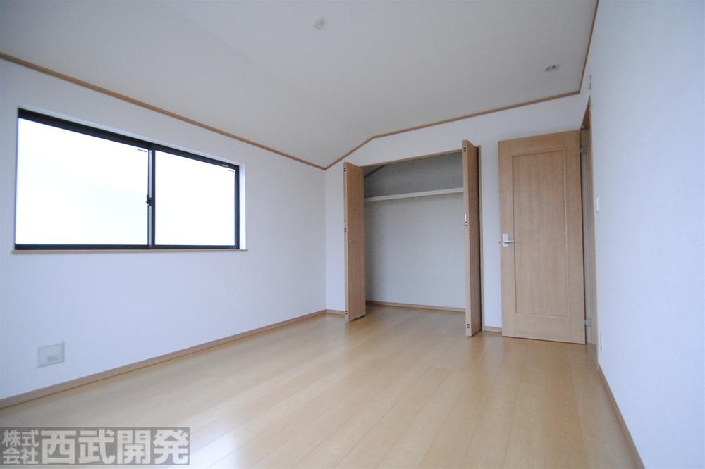 Non-living room. Building 3