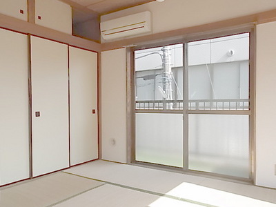 Living and room. Japanese-style room 6 quires