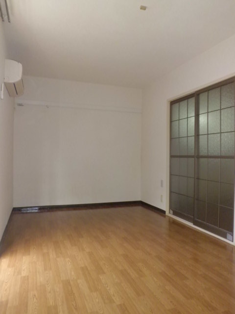 Living and room.  ☆ Ventilation good ☆  ※ Image