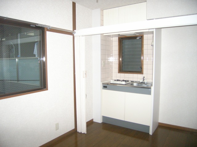 Kitchen.  ☆ The room is also beautiful ☆ 