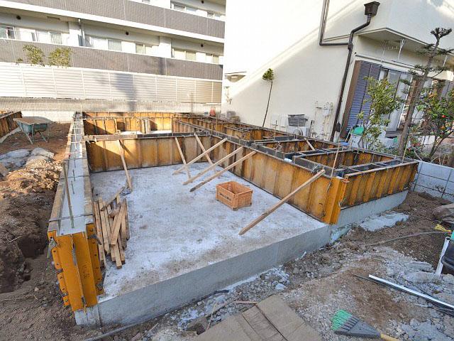 Local appearance photo. Koganei Maehara-cho 4-chome Building 2 Foundation