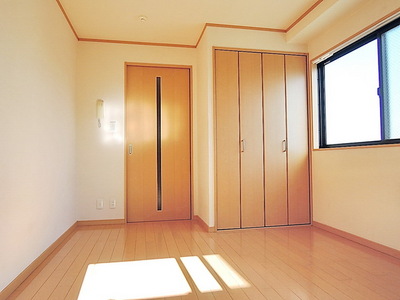 Other room space. Western-style 6 Pledge