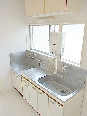 Kitchen. Two-burner gas stove installation Allowed Kitchen