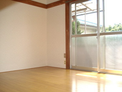 Living and room.  ☆ Day Shanshan flooring ☆ 