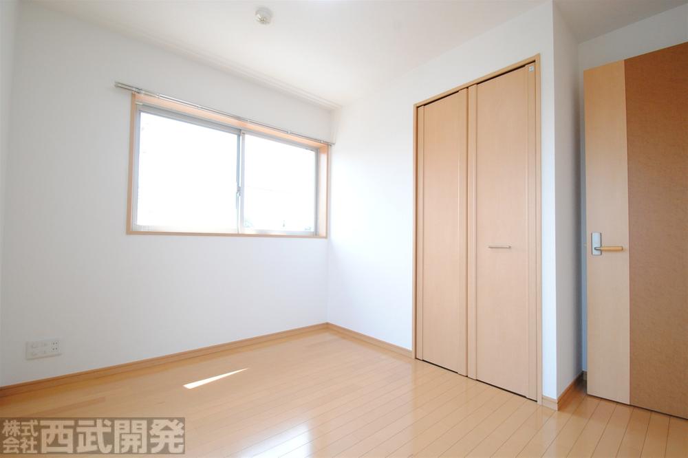 Non-living room. Western-style 5.5 Pledge With closet