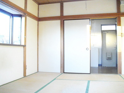 Living and room. Bright rooms