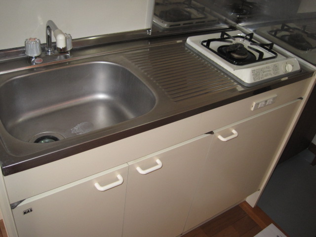 Kitchen. ☆ There is also a cooking space ☆