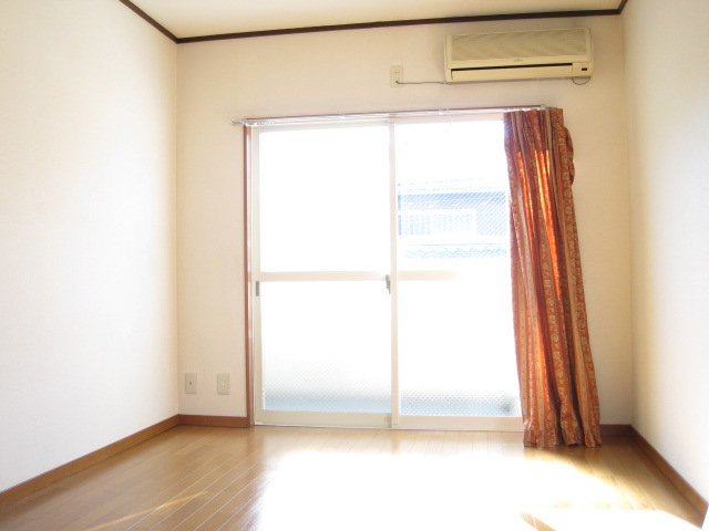 Living and room. ☆ Airy and sunny good ☆