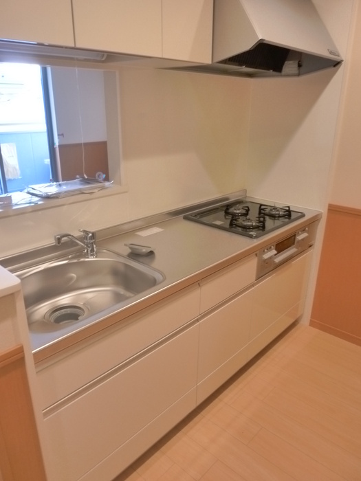 Kitchen. Spacious kitchen