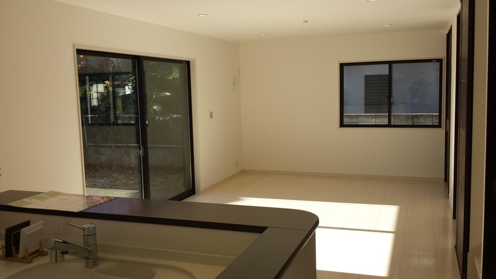 Living. Living (December 2013) Shooting