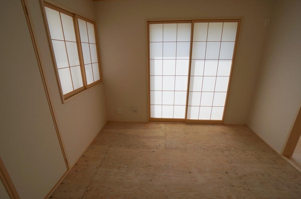 Same specifications photos (Other introspection). Seller same specifications