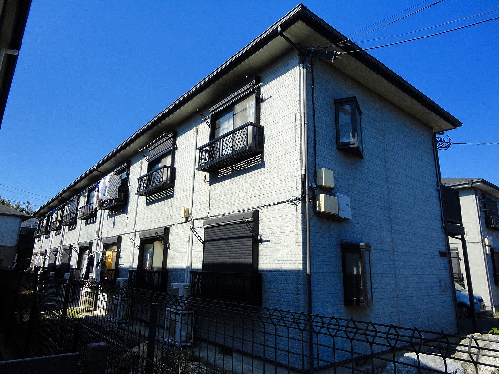 Building appearance. Facing south ☆ Living environment favorable