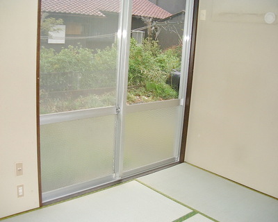 Living and room. Japanese-style room 6 quires