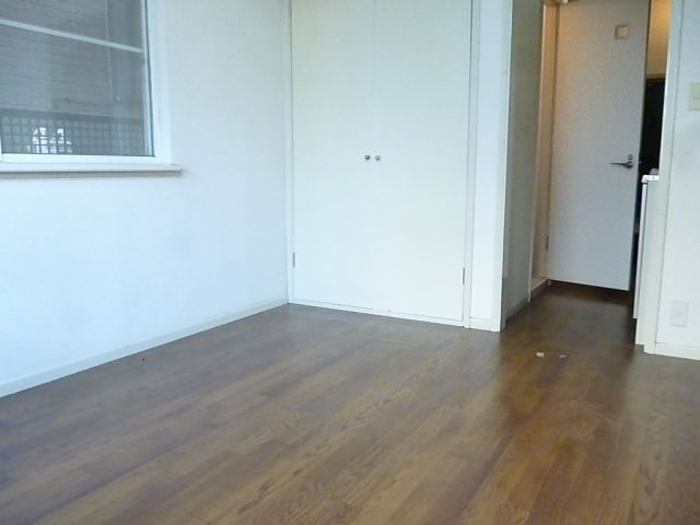 Living and room. It is with storage rooms