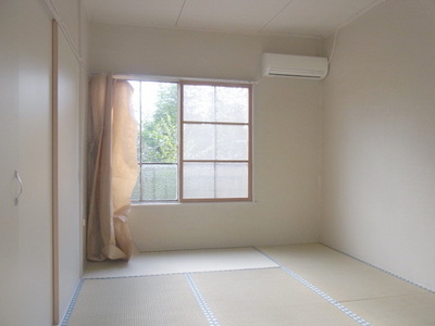 Living and room. Japanese-style room 6 quires