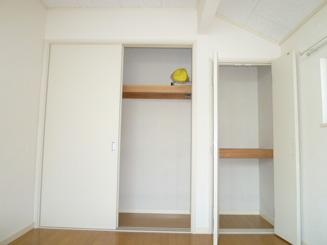 Receipt. 6 Pledge is the storage