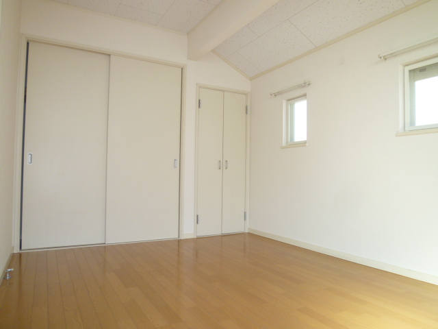 Living and room. Were taken from a different angle is 6 Pledge of rooms