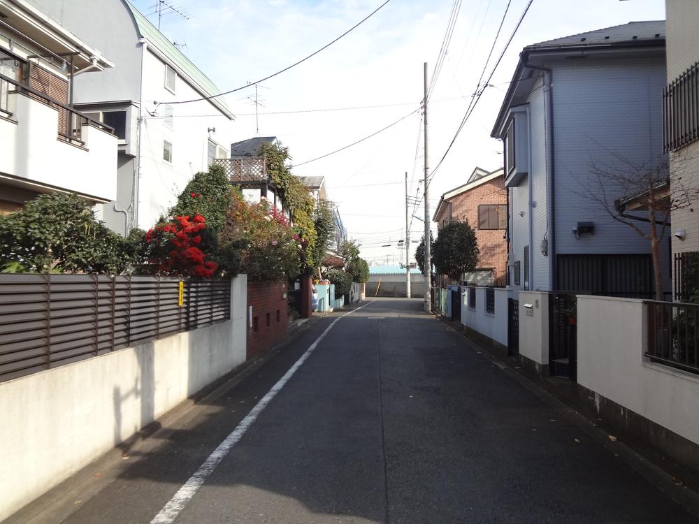 Sale already cityscape photo. Sale already the city average