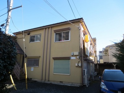 Building appearance. Idyllic residential area