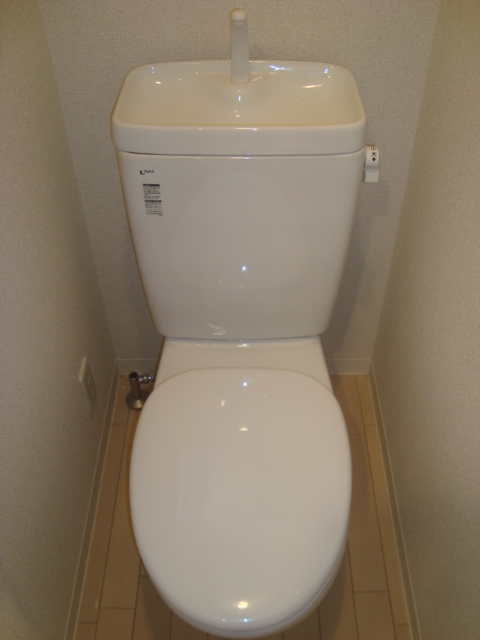 Toilet. ☆ Bidet can be installed ☆