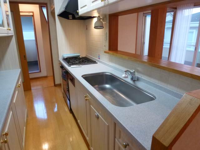 Kitchen. oven ・ With dishwasher