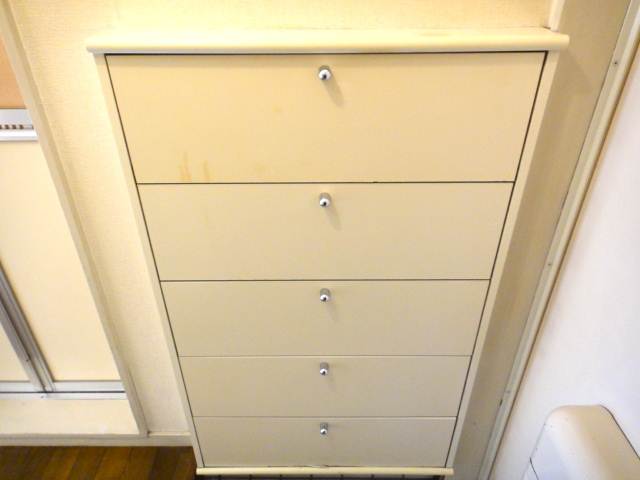 Receipt. With shoe box