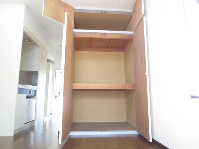 Receipt. Plenty of storage