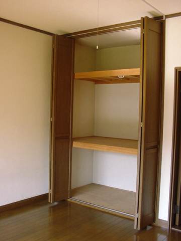 Receipt. Storage capacity plenty