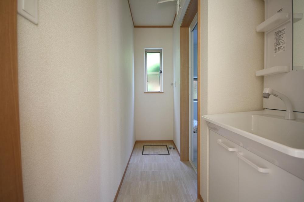 Same specifications photos (Other introspection). Example of construction