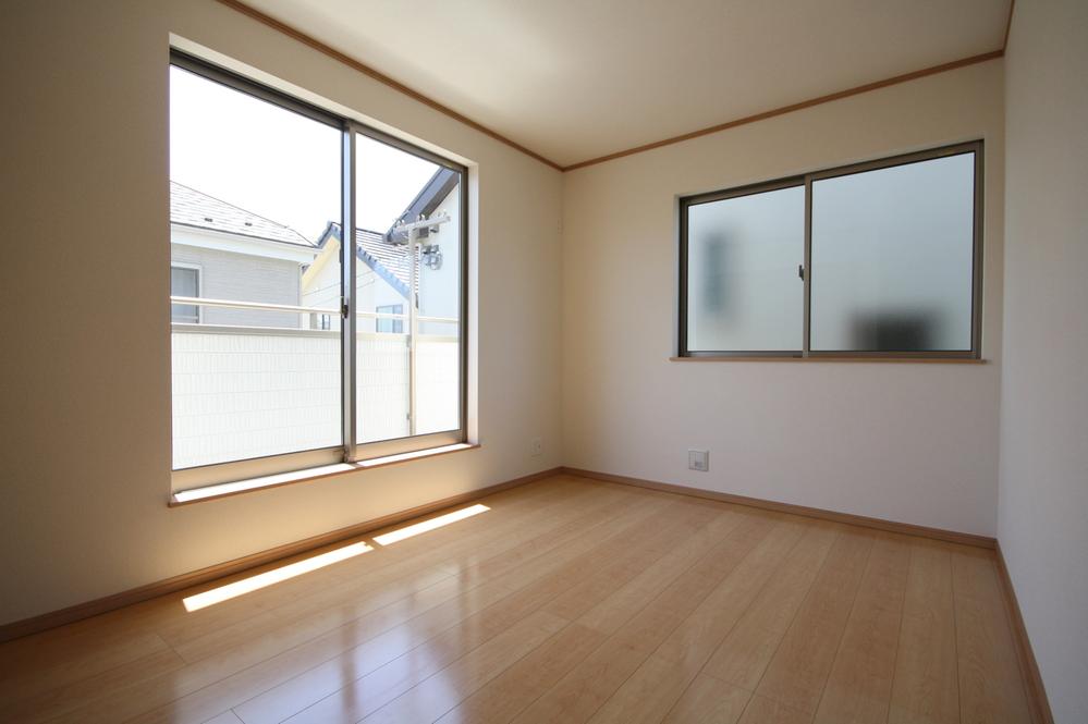 Same specifications photos (Other introspection). Example of construction