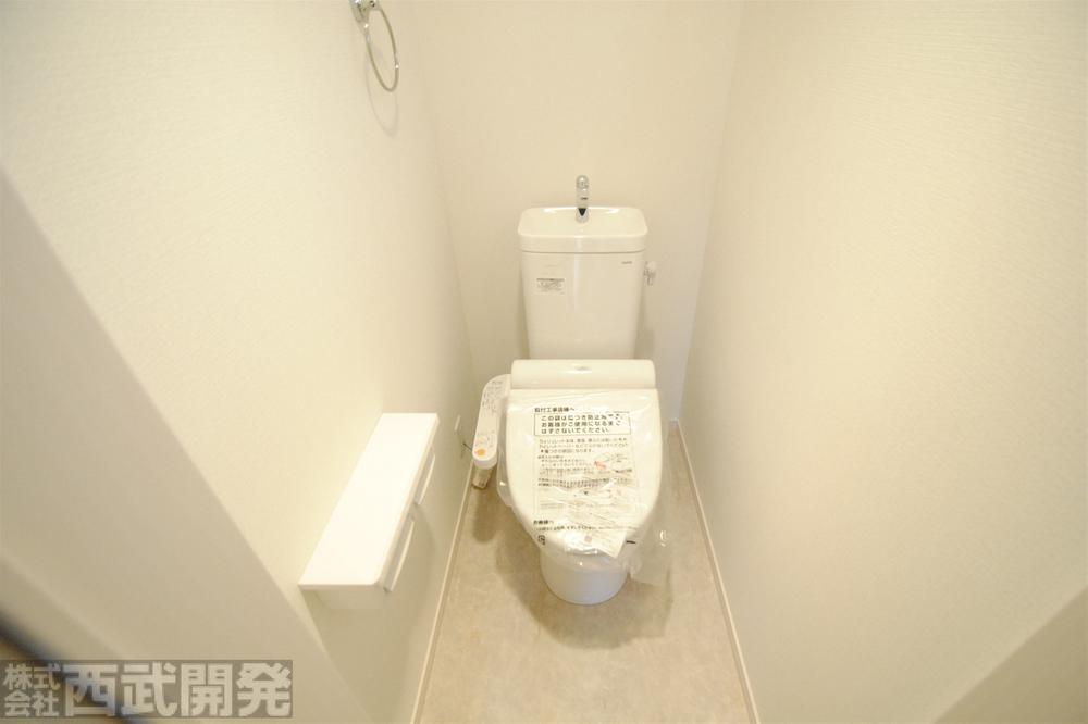 Other Equipment. 1 Building: 1 Floor ・ Second floor Washlet