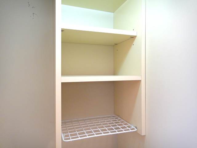 Kitchen. Kitchen storage