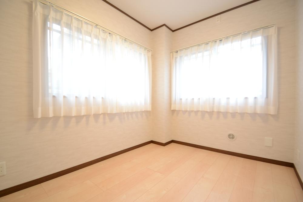 Other. First floor service Room 3.5 Pledge