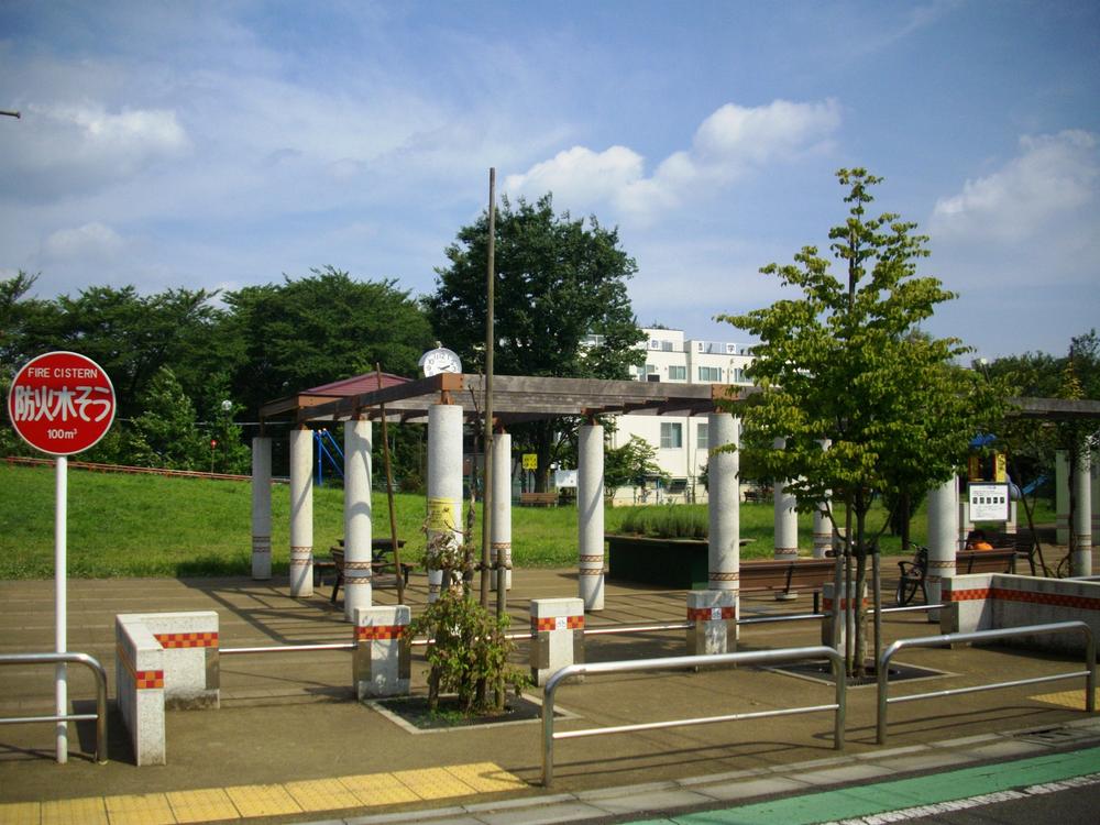 park. 400m to Kokubunji Kitamachi park