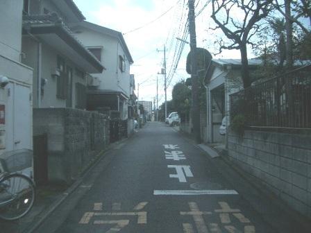 Local photos, including front road. Local (November 16, 2013) Shooting