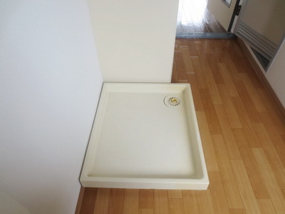 Other Equipment. Indoor Laundry Storage