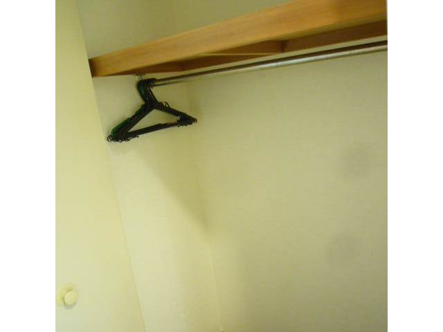 Receipt. Easy-to-use closet type