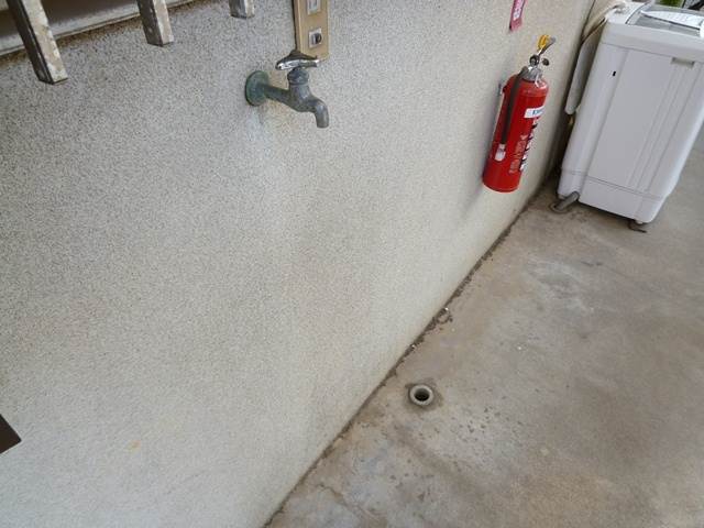 Other room space. Put the washing machine