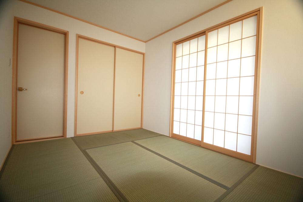 Same specifications photos (Other introspection). Seller same specifications