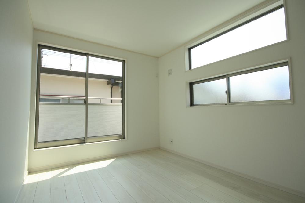 Same specifications photos (Other introspection). Seller same specifications