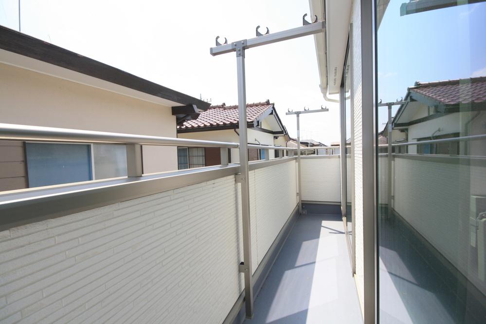 Other. Seller same specifications