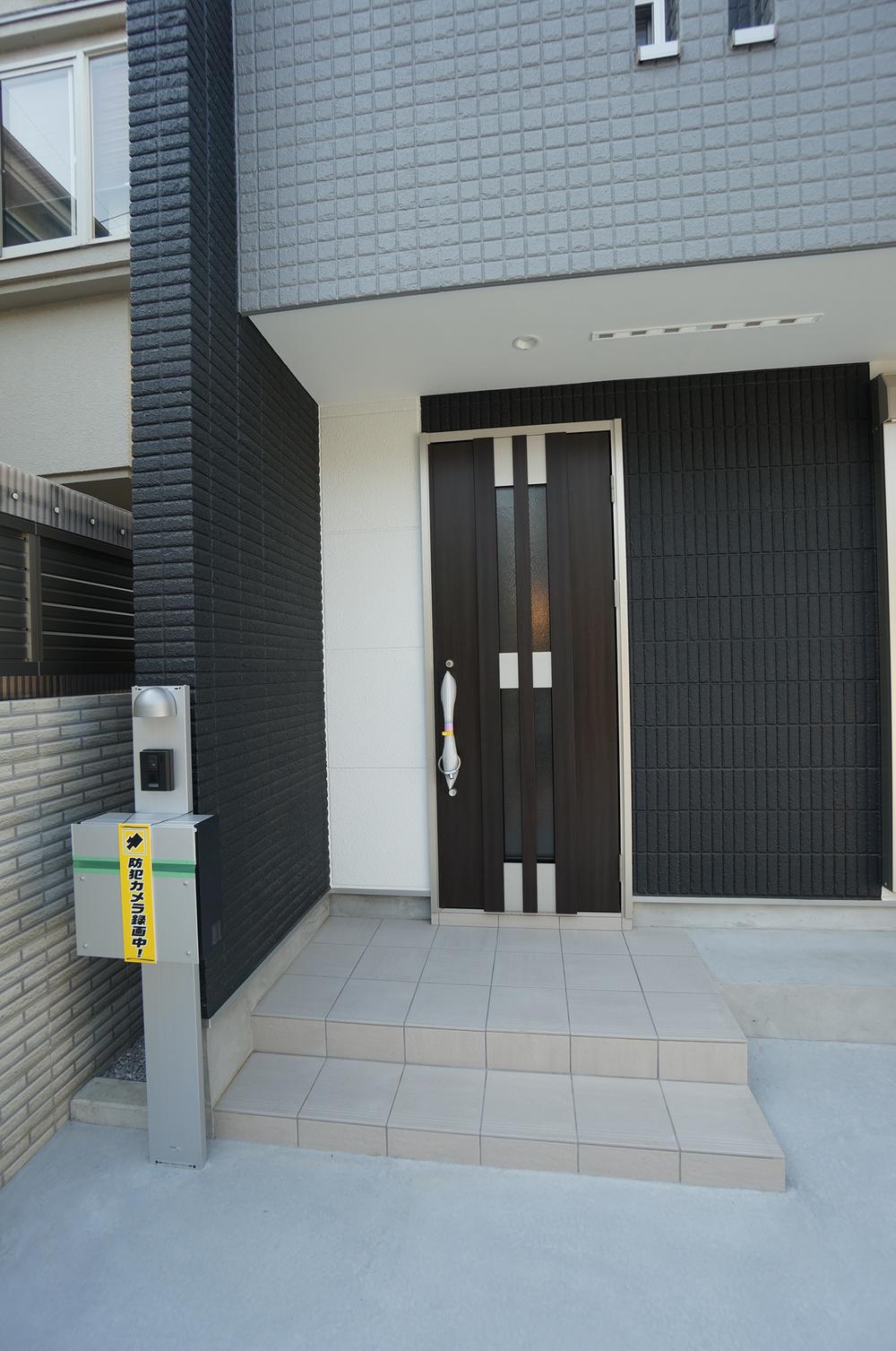 Same specifications photos (appearance). Seller construction cases