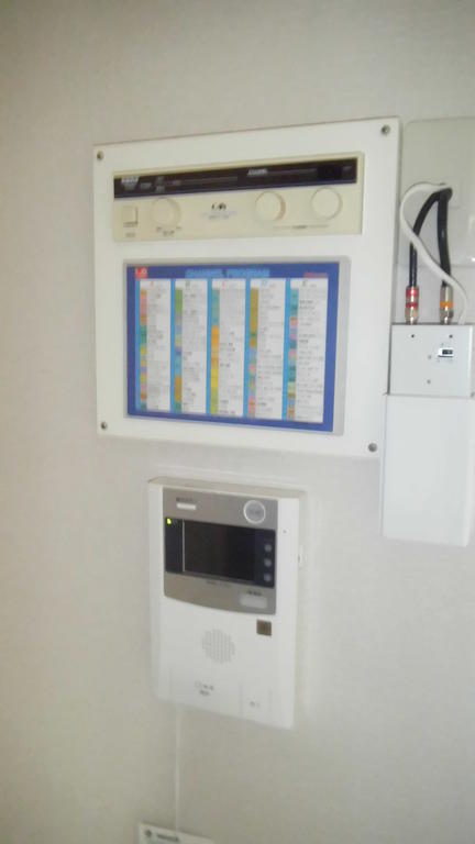 Other Equipment. Cable broadcast (Jpop ・ Western ・ Enka, etc.) Free, With speakers in the room